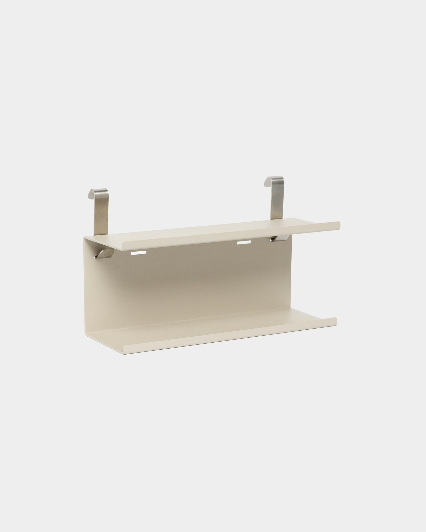 Étagère métallique double WoodUpp Beige BM1, 31,7 cm, avec supports argentés ; accessoire de rangement compact conçu pour être utilisé avec les panneaux acoustiques Akupanel.